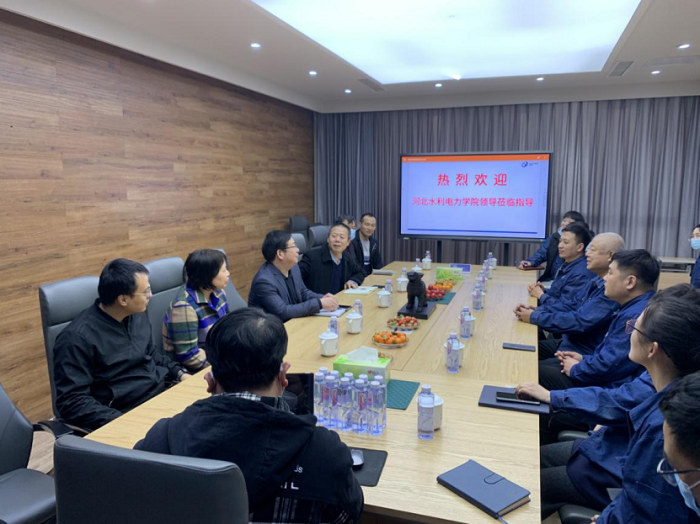 机械开云(中国)系、经济贸易系赴光德流控、鼎鑫集团开展访企拓岗活动(1)187.png 机械开云(中国)系、经济贸易系赴光德流控、鼎鑫集团开展访企拓岗活动(1)187.png